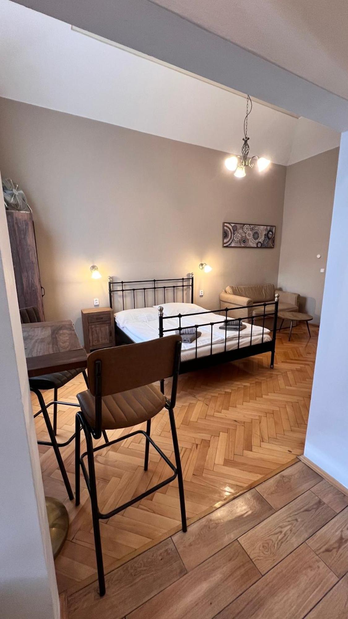 Old Town - Dusni Apartments Praga Exterior foto
